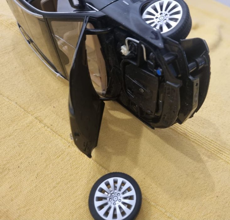 Carro de Coleção em Ferro para Restauro