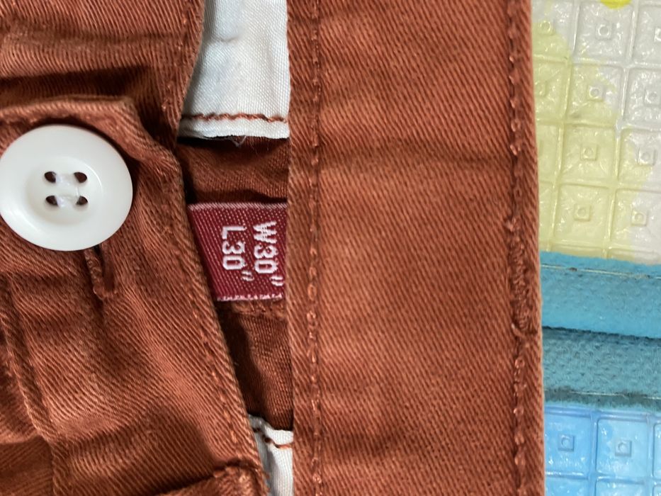 Віддам джинси жіночі