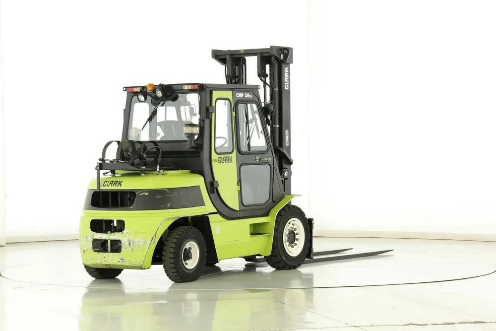 Газовий навантажувач Clark CMP-50-SL