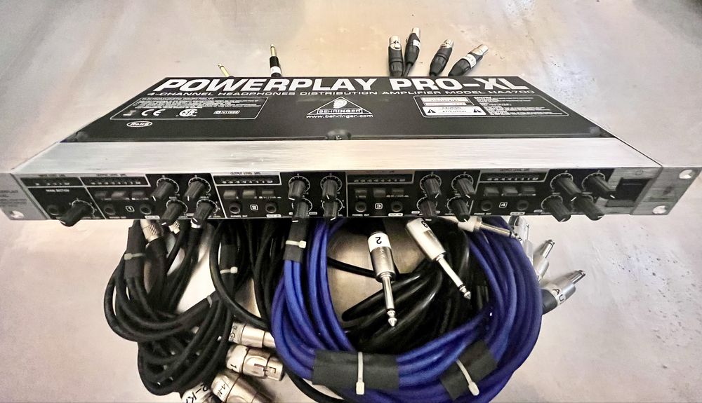 Behringer Powerplay Pro-XL amplificador phones