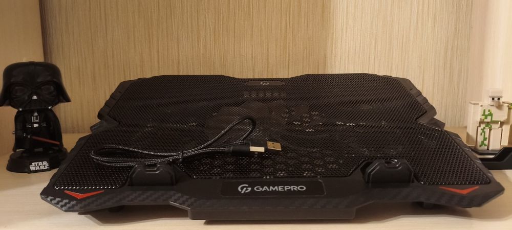 Підставка для ноутбуків GamePro CP627