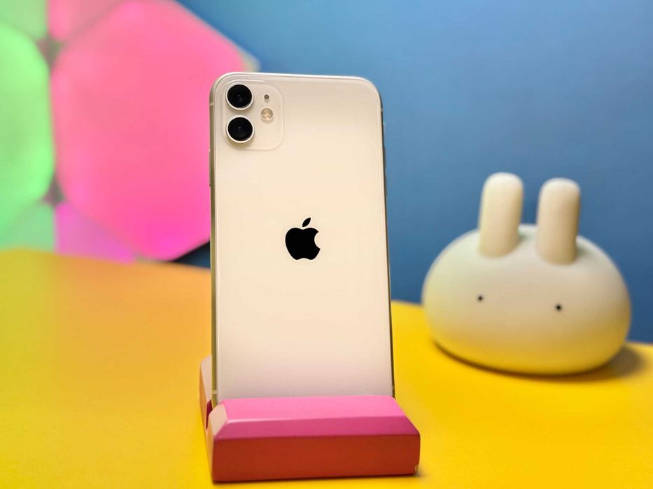 Смартфон Apple iPhone 11 64GB White (149673) Б/У З ГАРАНТІЄЮ