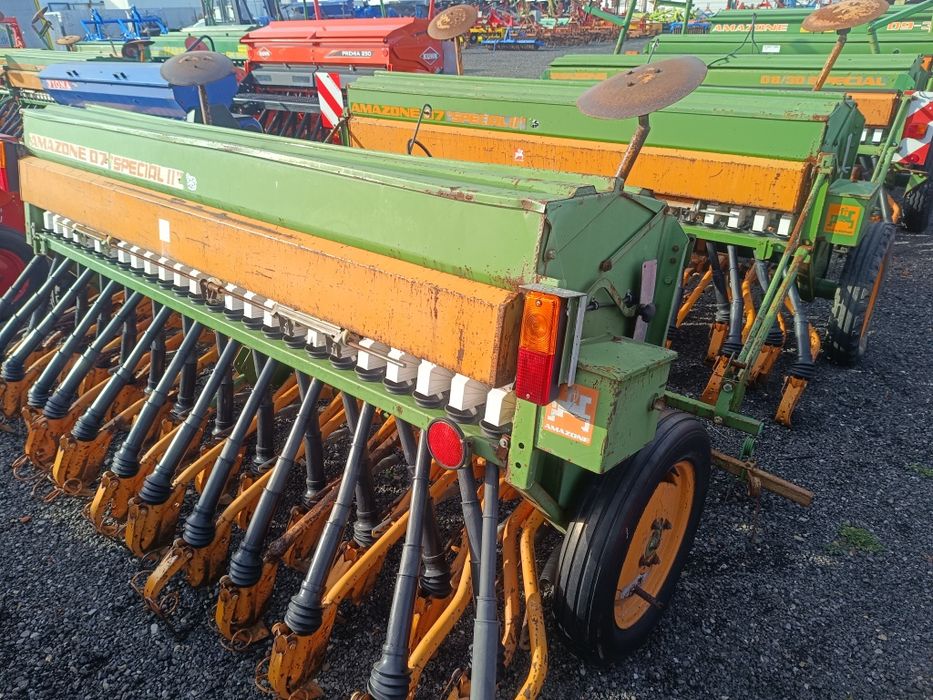 Siewnik zbożowy Amazone D7/D8 3 metry