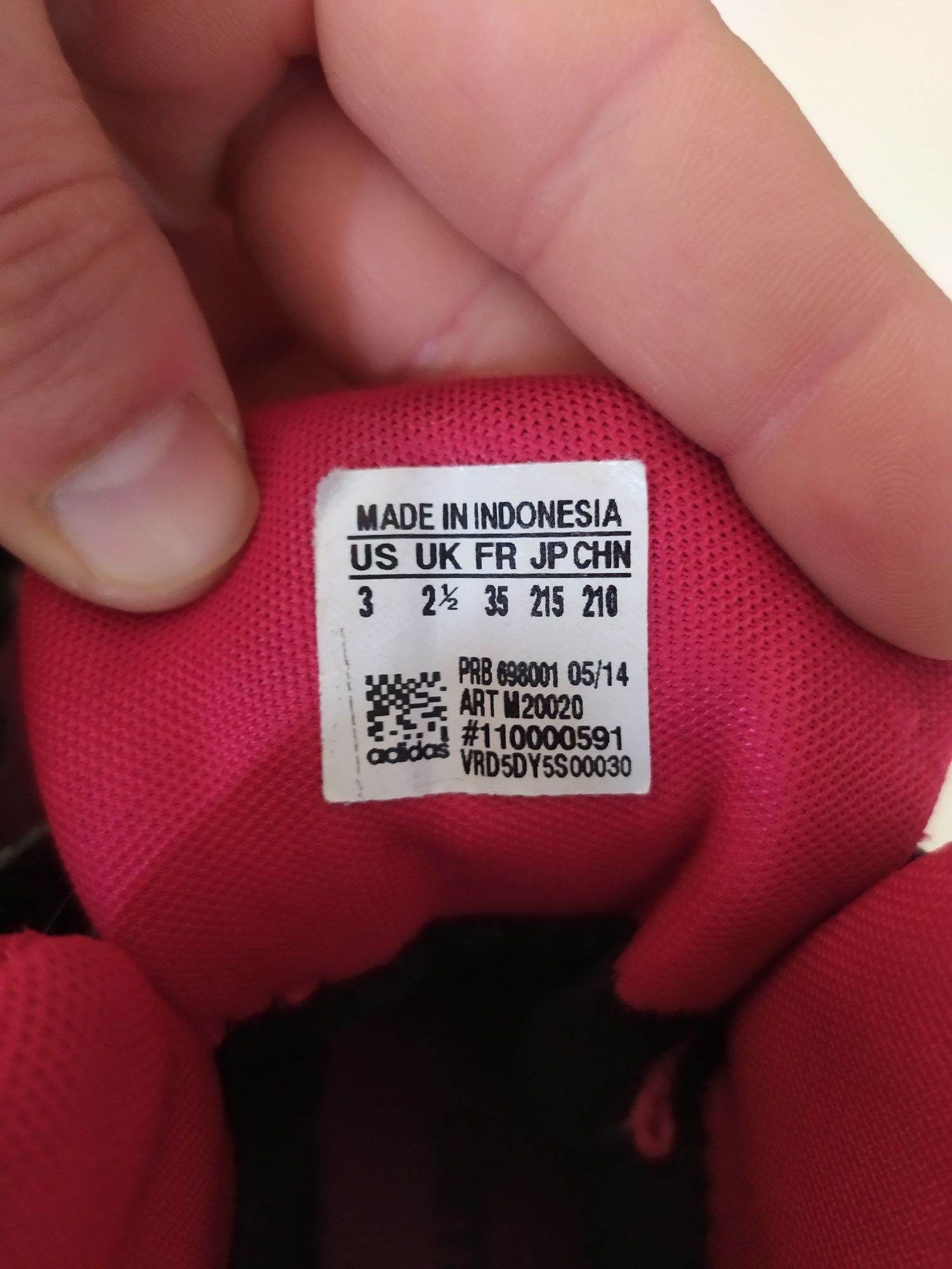 Buty dziecięce Adidas clima proof 35