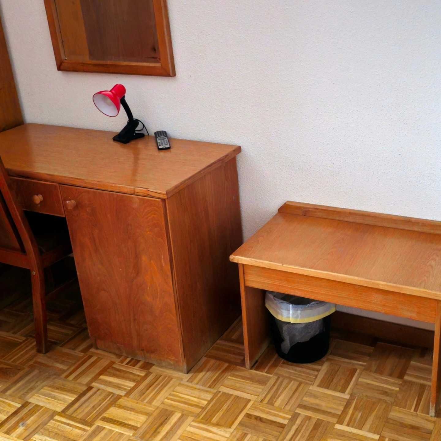 Mobiliário e Loiças Sanitária de Hotel Remodelado