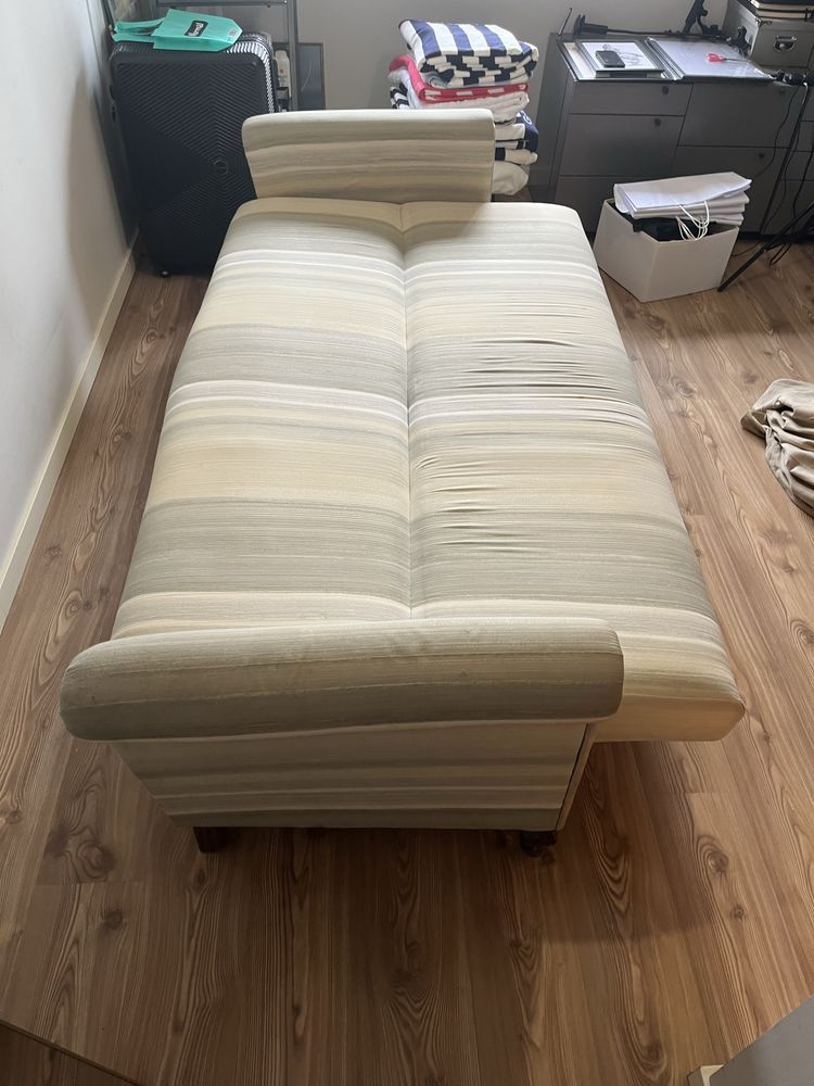 Sofá cama em bom estado