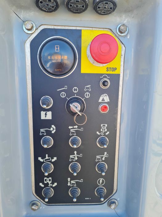 Podnośnik przegubowy elektryczny Genie Z-30/20N, wys robocza 10,89 m,