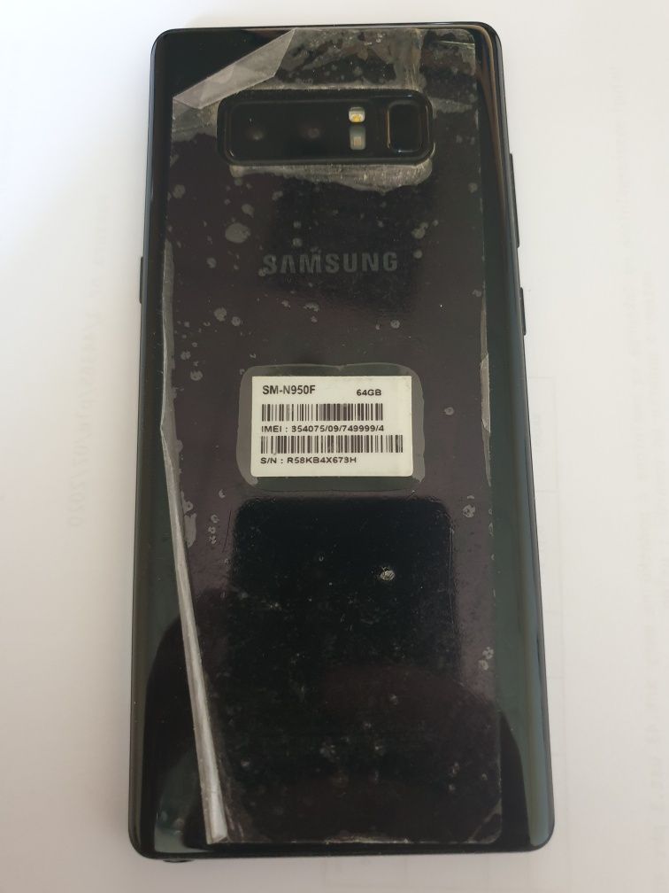 Samsung Note 8  telefon