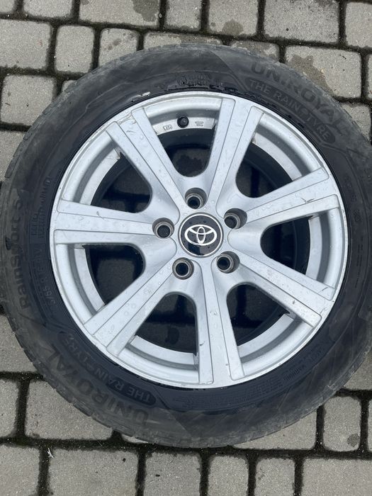 Alufelgi 5x114,3 16 cali Toyota Auris Avensis Corolla opony 205/55/16
