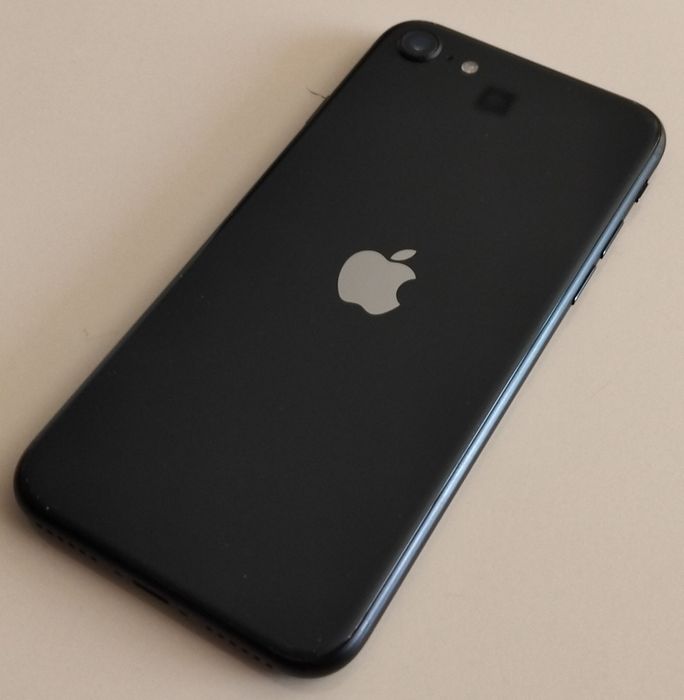 iPhone SE 2020 64 gb