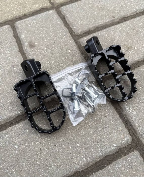 Ножки шофера універсальні