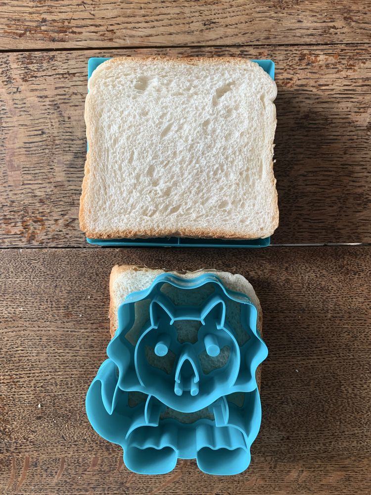wykrawacz do kanapek tostów Lunchpunch Dinozaury