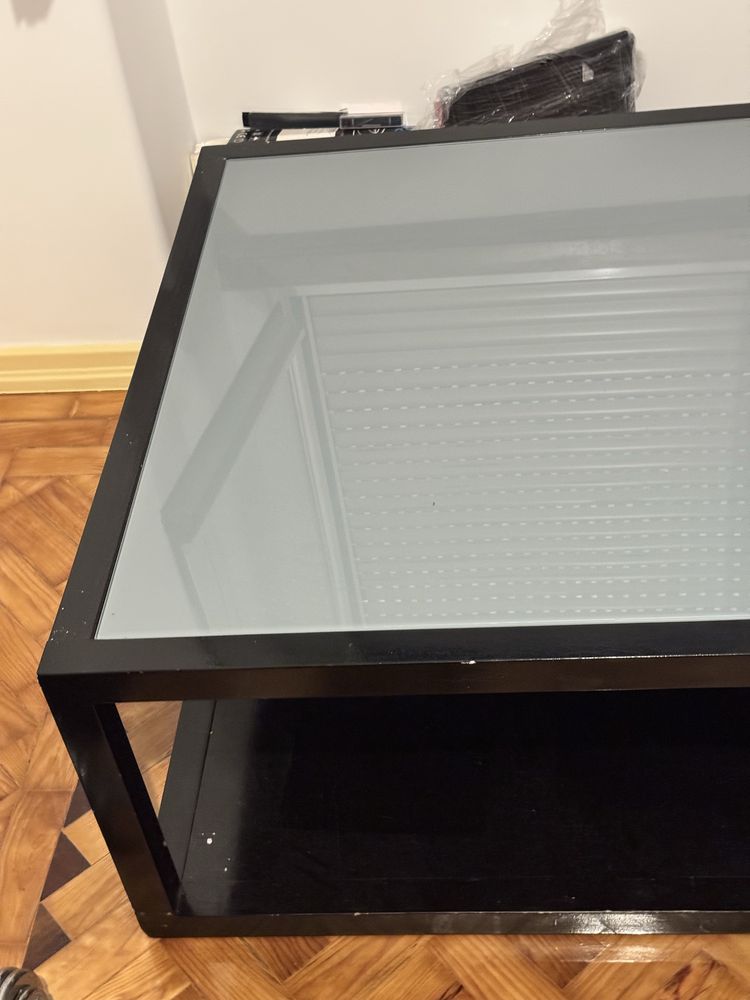 Mesa De Centro Sala De Estar Vidro / 300€ em loja / Como Nova