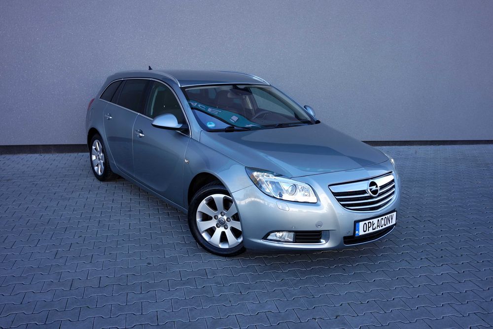 Opel Insignia 2.0 160 KM diesel oryginał lakier sprowadzona z Niemiec