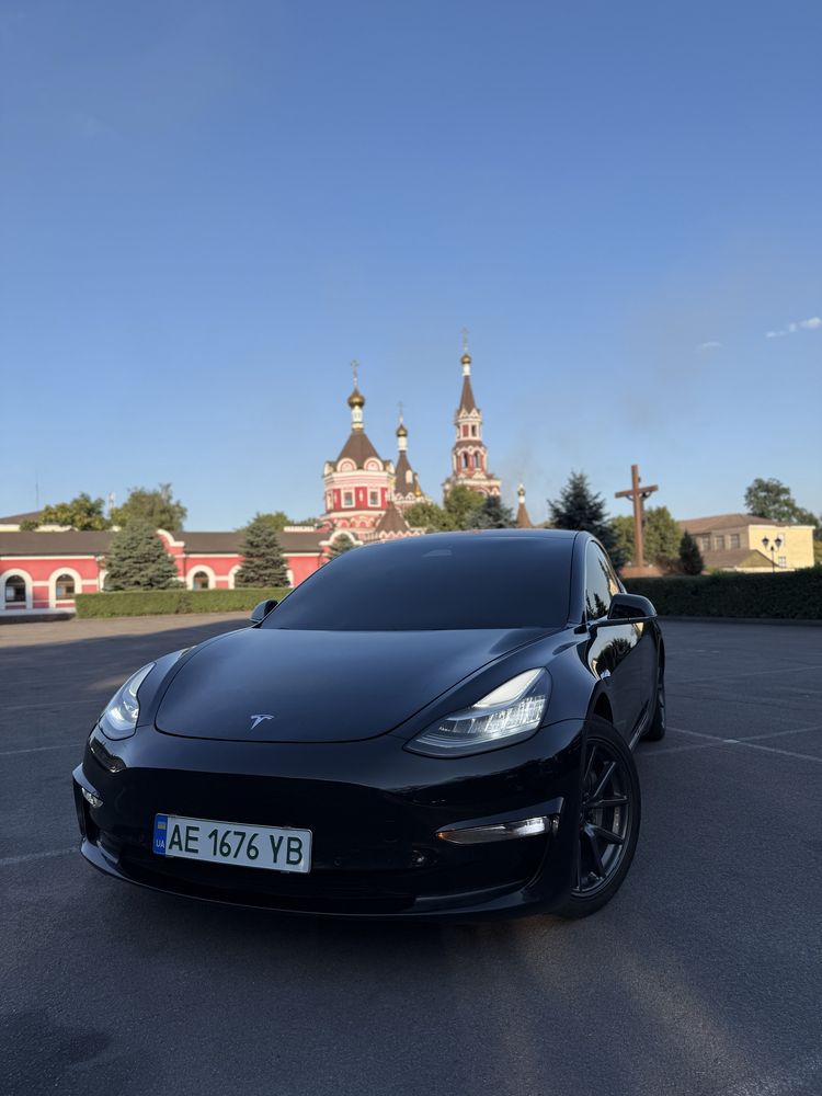 Продам Tesla Mode 3 2018