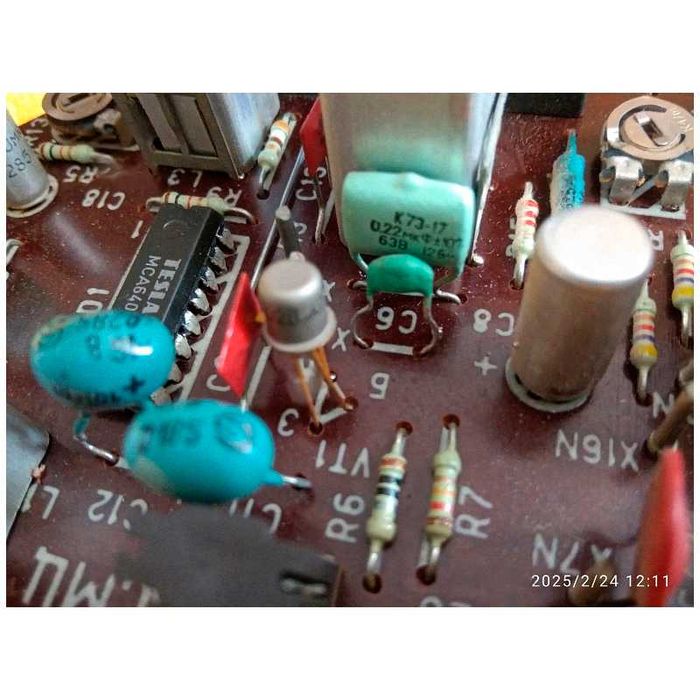 Продам плати електричні  з радіодеталями. Неліквиди. Афінаж.