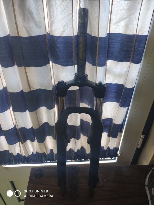 Quadro de bicicleta, suspensão aro 26, travão