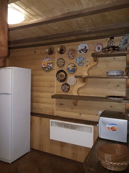 Будинок 200м2 зі зрубу в Буковелі (Поляниця) з ремонтом та меблями.