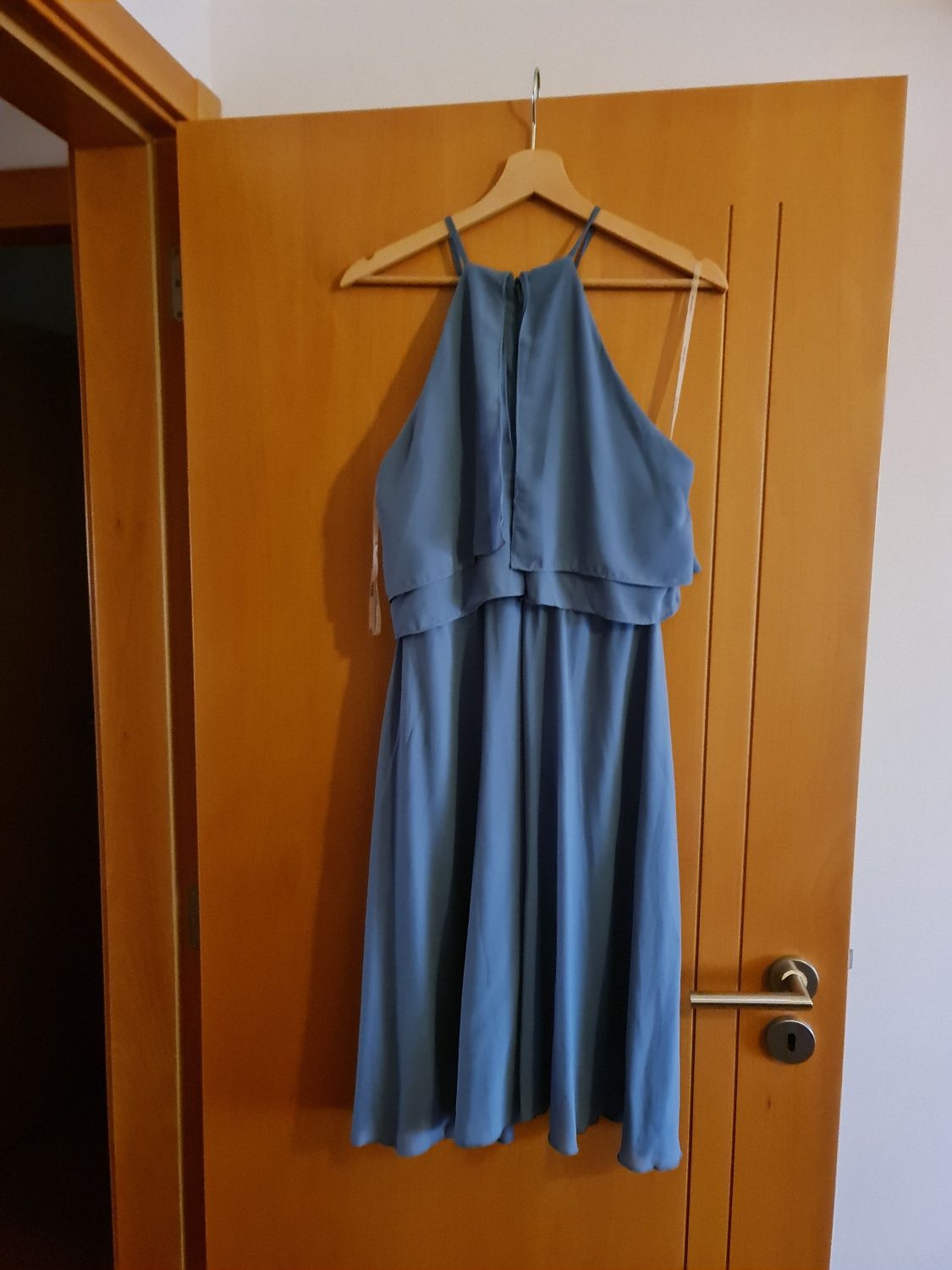 Vestidos de cerimónia ( vários)