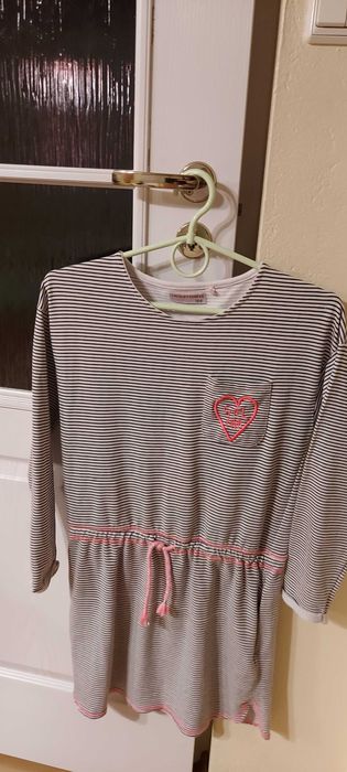 Sukienki dla dziewczynki