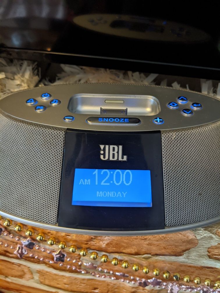 Колонка JBL для Ipod