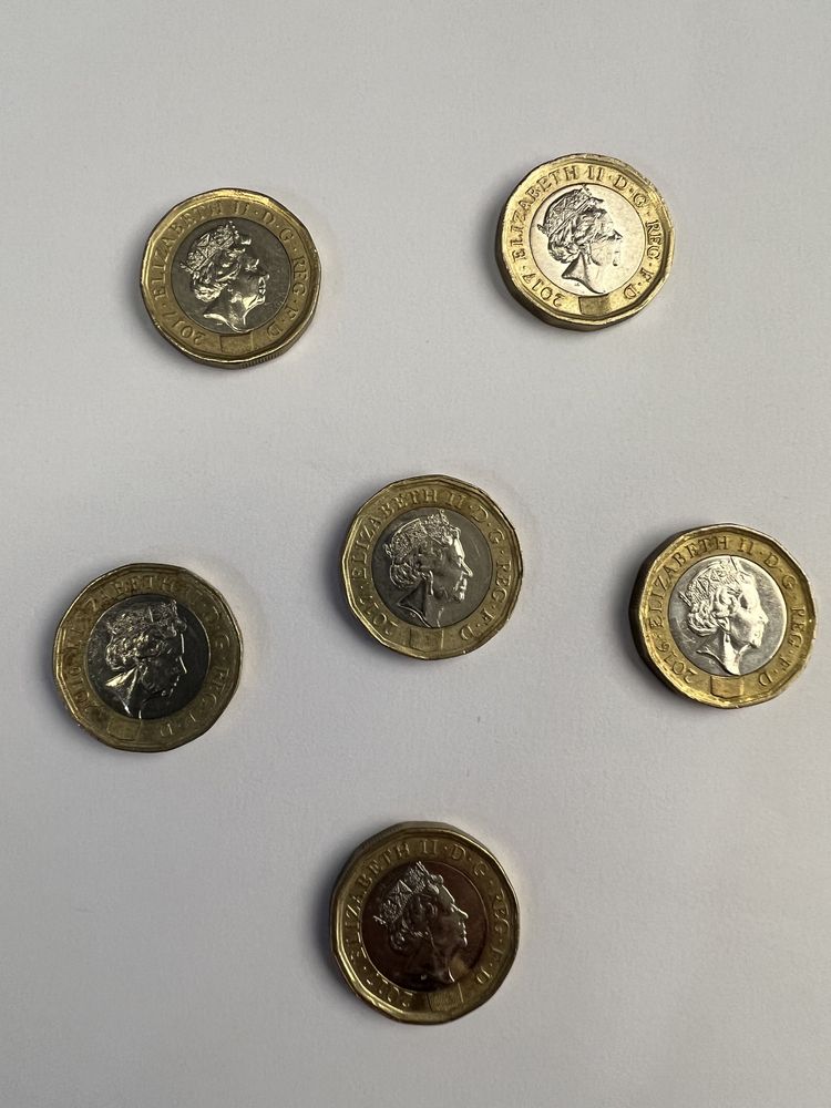 Монета One Pound