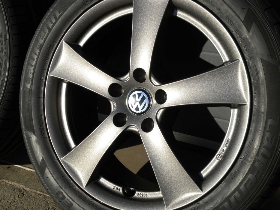 Nowe koła letnie 17 5x112 Vw Sharan II Dezent + 225/50r17 Laufenn