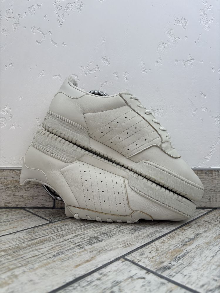 Adidas Yeezy Powerphase Calabasas 43р