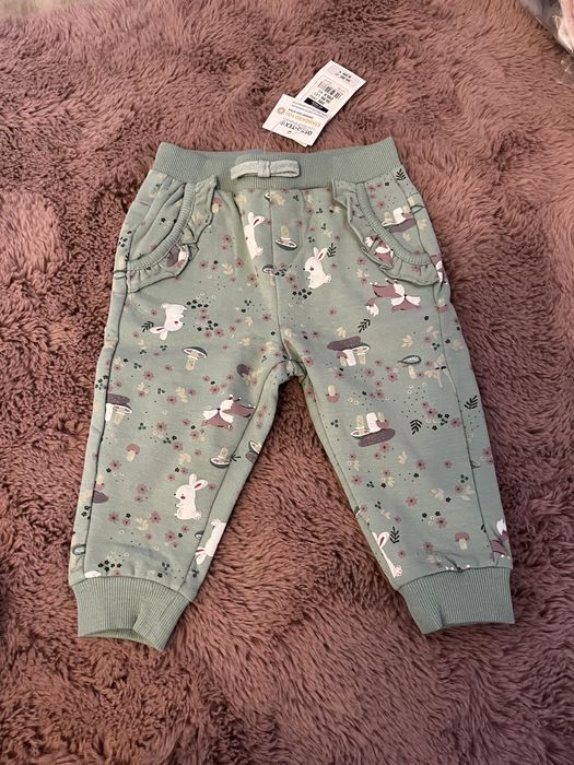 Nowe spodnie cool club śliczne zajączek z falbanką rozmiar 74