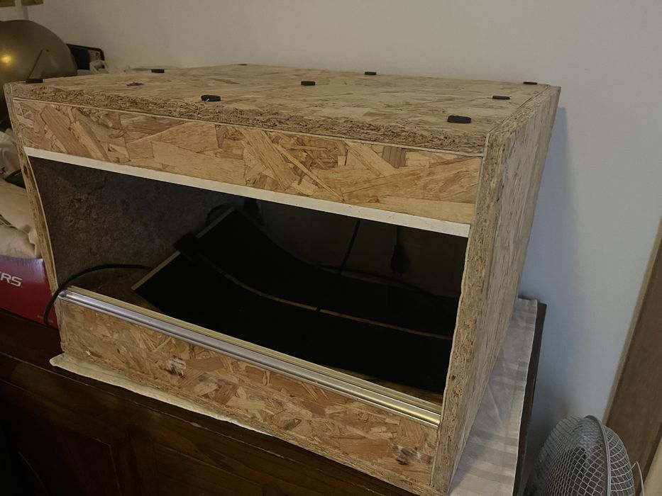 Terrário para répteis com manta térmica de oferta!