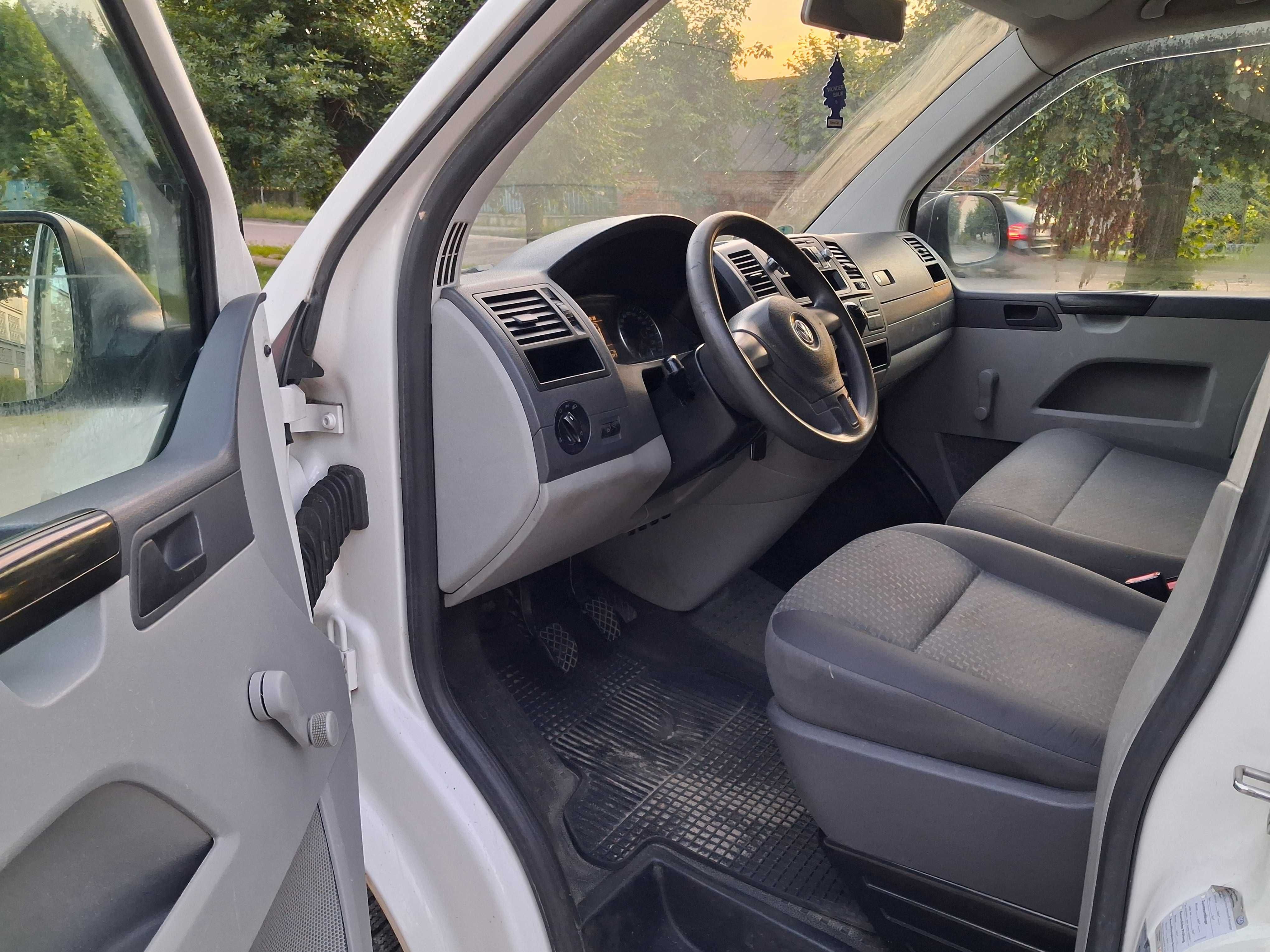 VW T5 2014 2,0 TDI Long