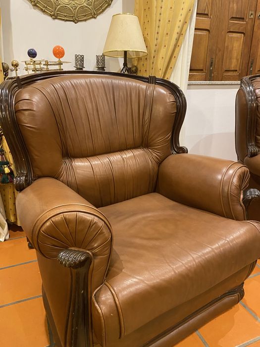 Comjunto de sofas em pele