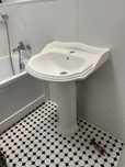 Umywalka stojaca Novoterm Kerra Retro 58 KR 12