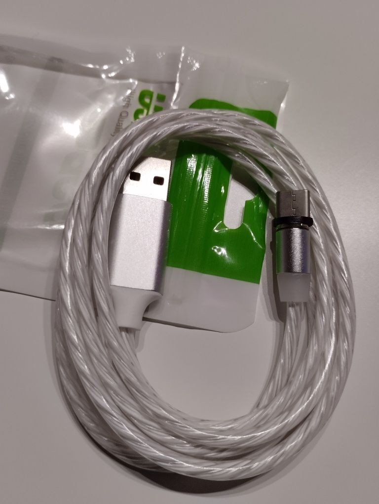 kabel USB typu C magnetyczny 1 m podświetlenie na kablu