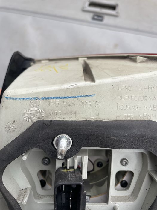 Стоп лівий Фольцваген Пасат Б6 Фонар Passat B6 седан