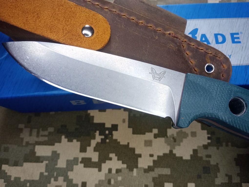 Нож тактический Benchmade Bushcrafter выживание в дикой природе.