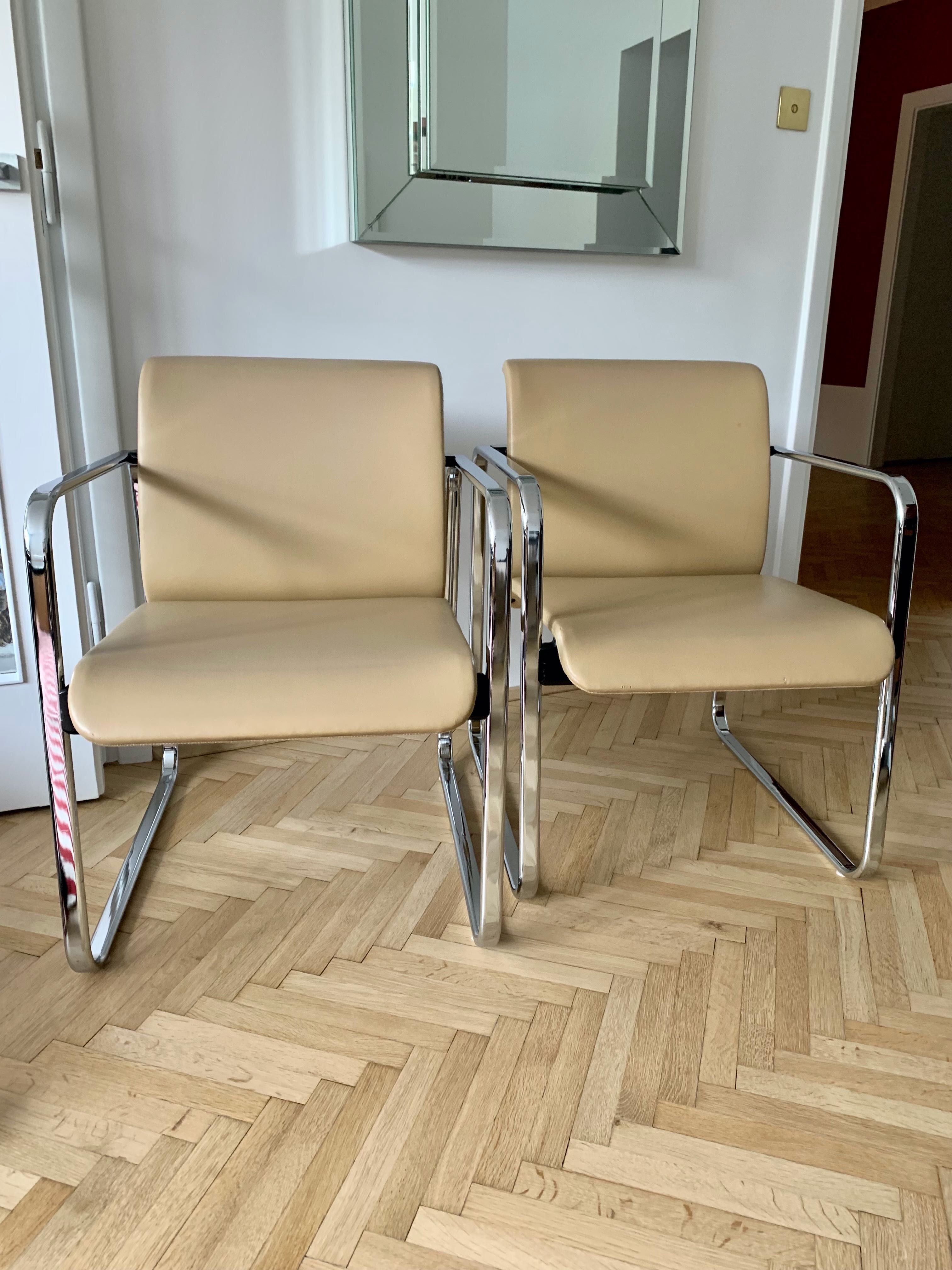 Vintage krzesła proj. Peter Protzman dla Herman Miller