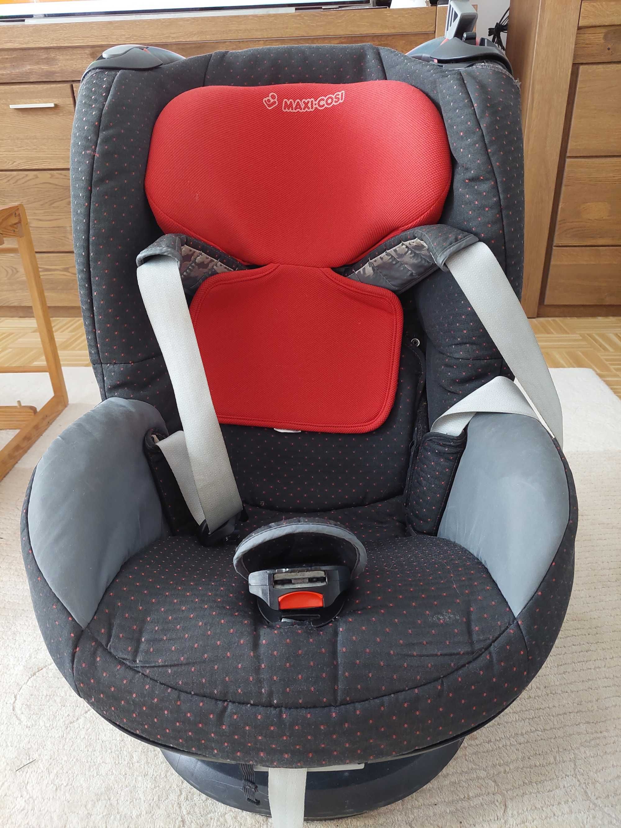 Sprzedam używany fotelik firmy Maxi Cosi