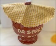 Pote em Barro, Impecável