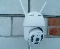 Уличная поворотная IP камера видеонаблюдения  вайфай наружная для дома
