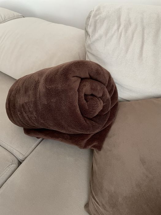 Ciemny brązowy czekoladowy koc 200x220 220x200 narzuta na kanapę