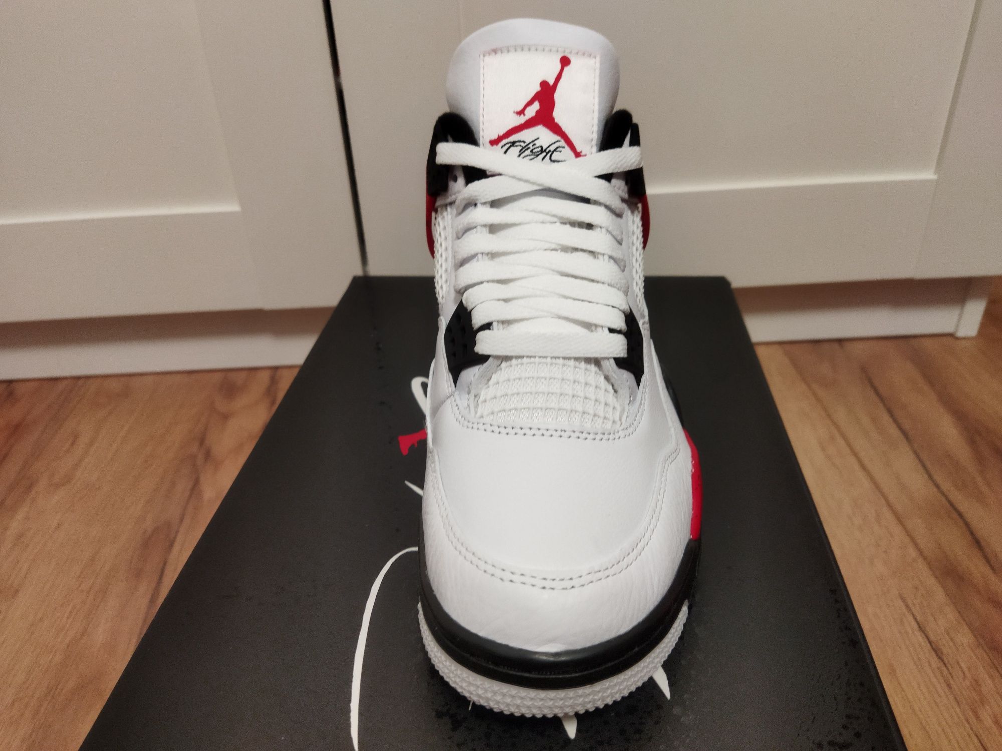 Nowe Nike Air Jordan 4 Retro Red Cement