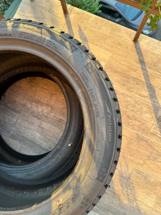 Продам зимнюю резину Nexen Winguard ice plus 195 50 15