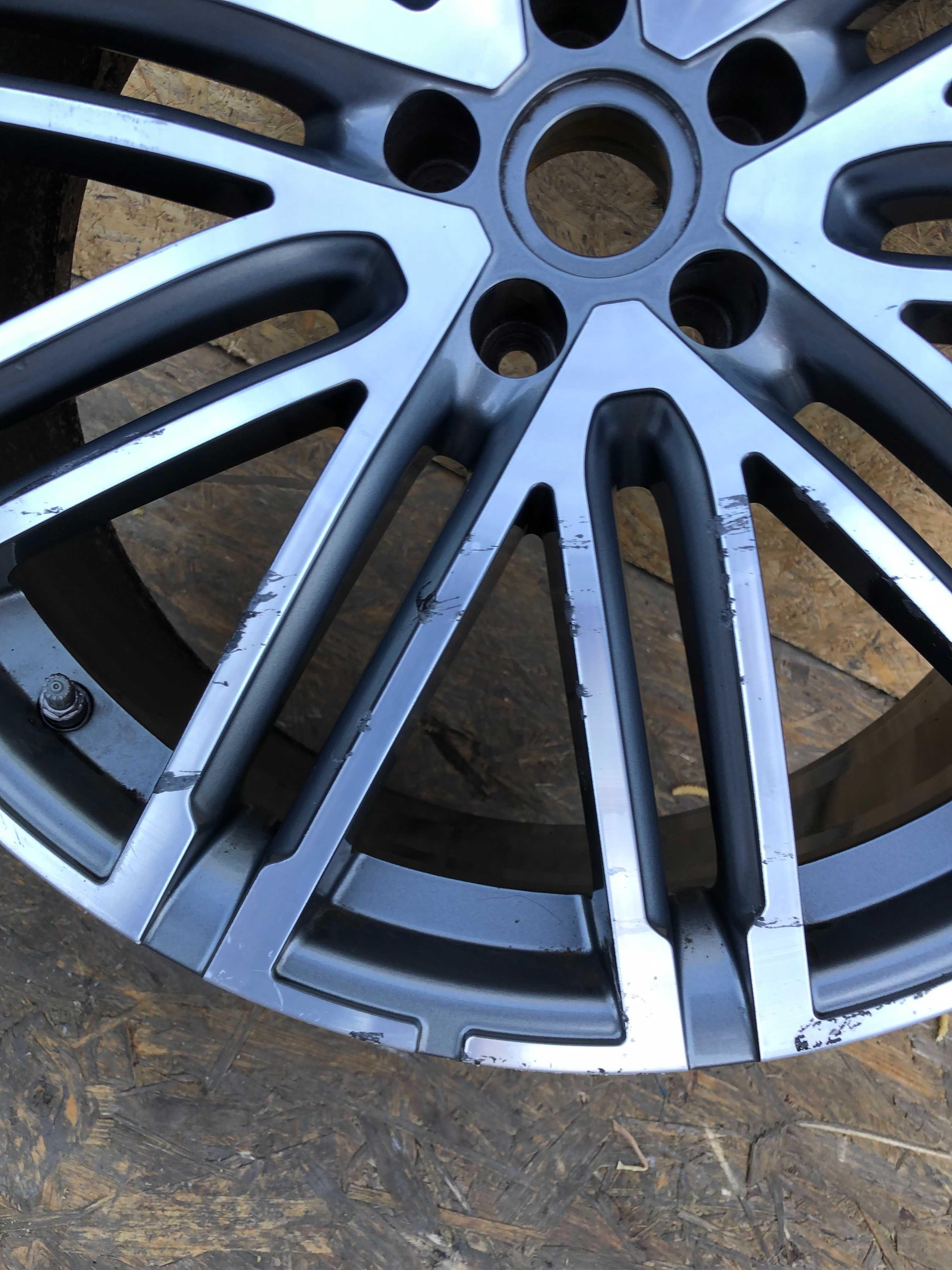 Felga Porsche replika 9J ET26 21''
