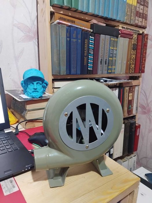 Вентилятор Улитка от 6 до 12 вольт диаметр 20 см