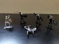 Conjunto de 5 miniaturas de guerreiros