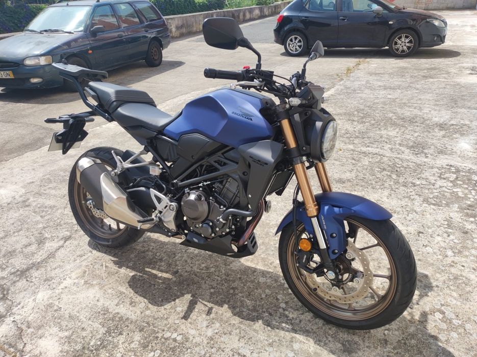 Honda CB 300R Como Nova