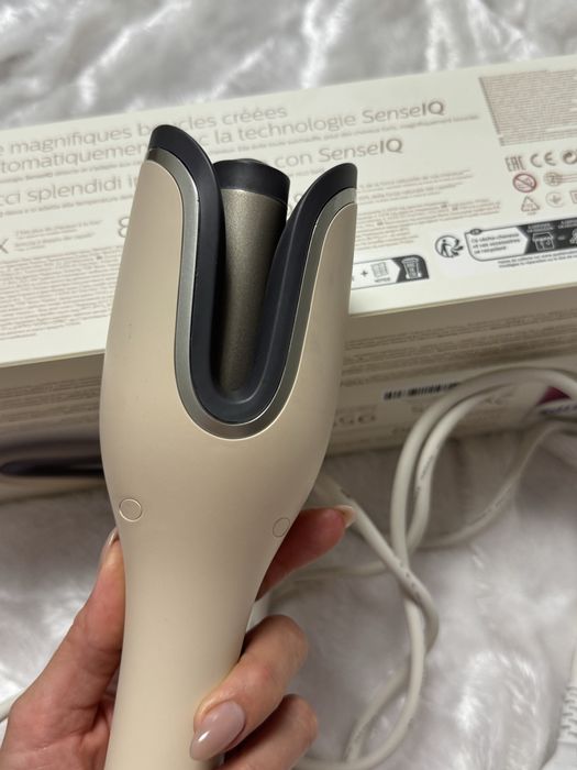 PHILIPS Auto Curler 8000 з технологією SenseIQ