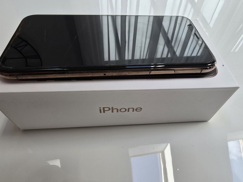 Iphone xs rose gold stan bardzo dobry