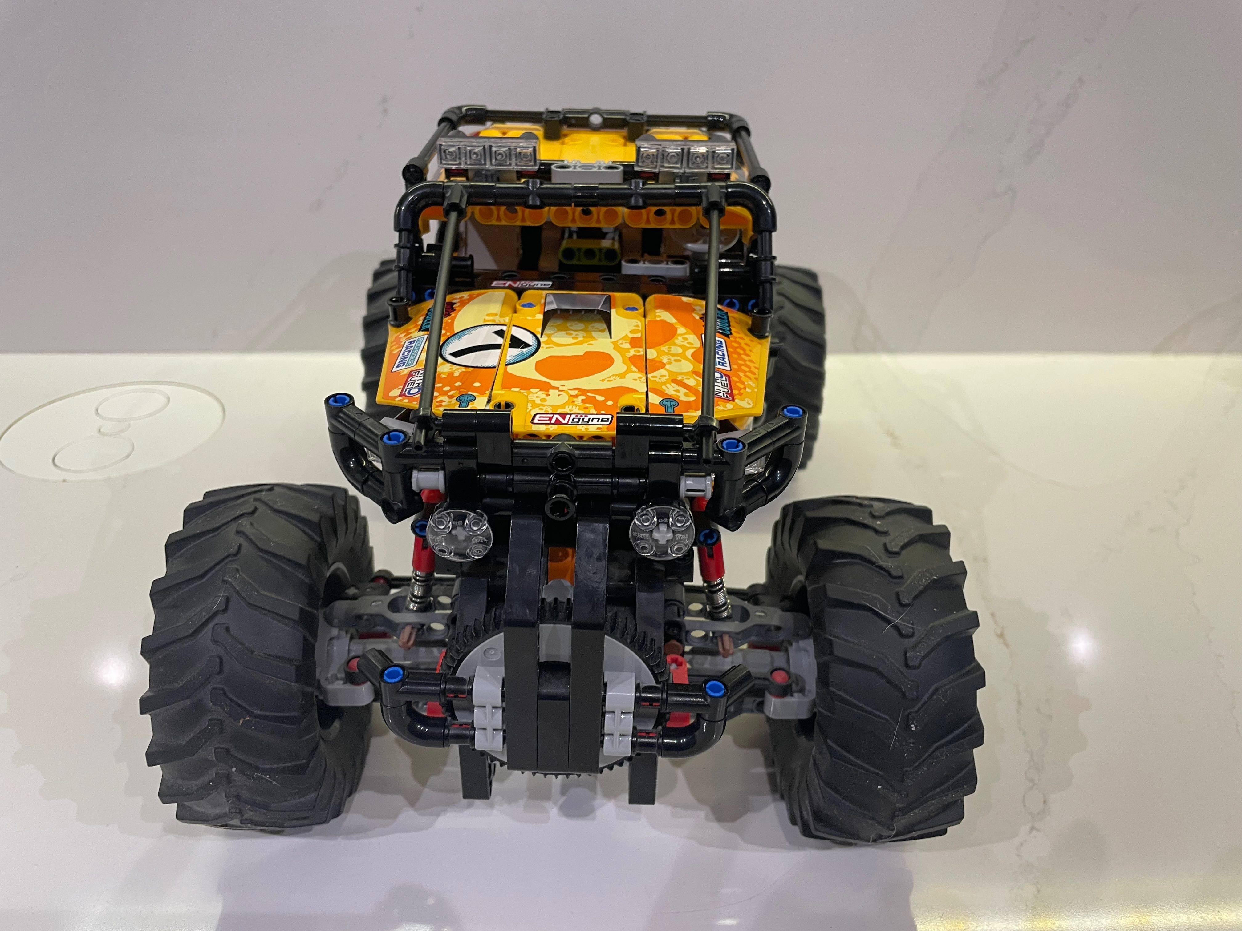 Lego technic 42099 zdalnie sterowany pojazd terenowy